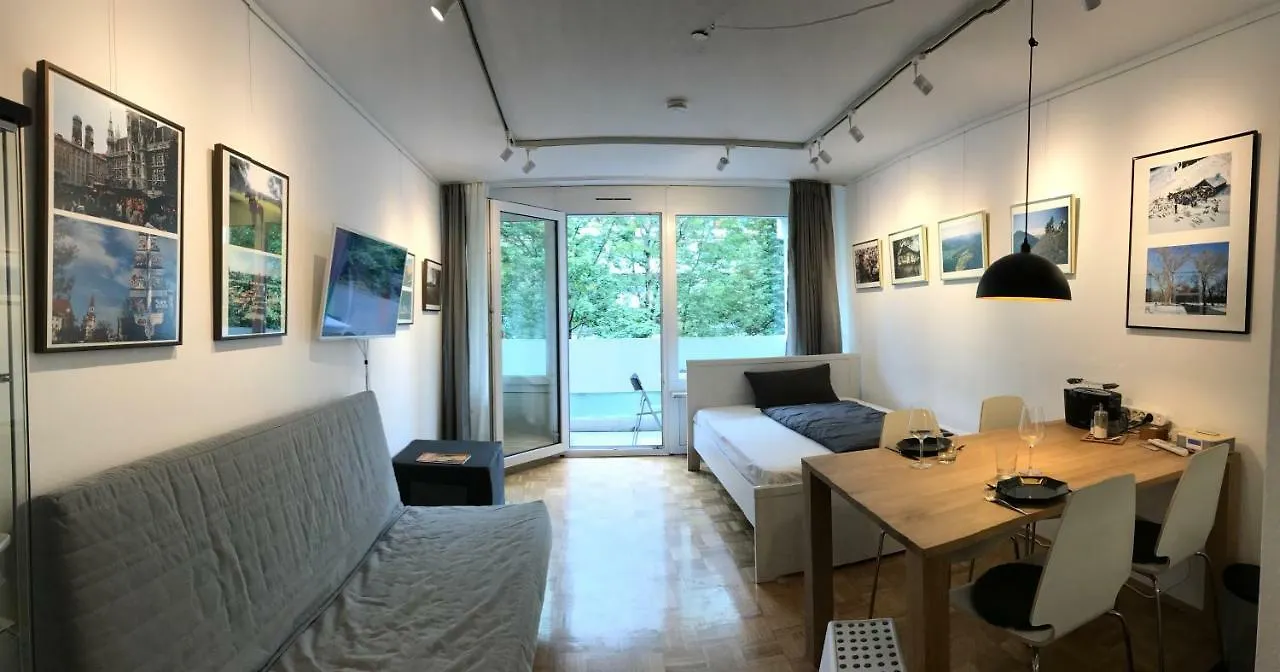 Apartment Schwabing/Olympic Park/Bmw location